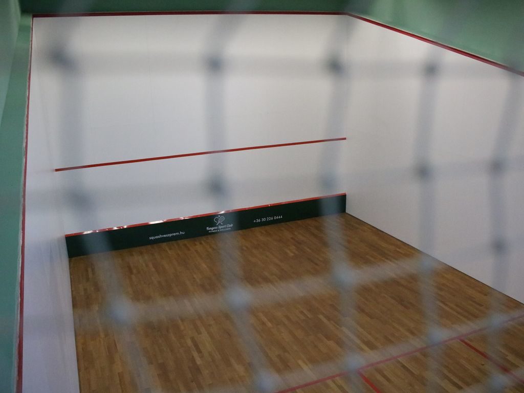 squash-veszprem-fenyves-sport-club04